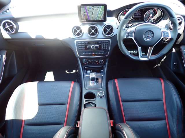 Mercedes-Benz GLA-Class 3