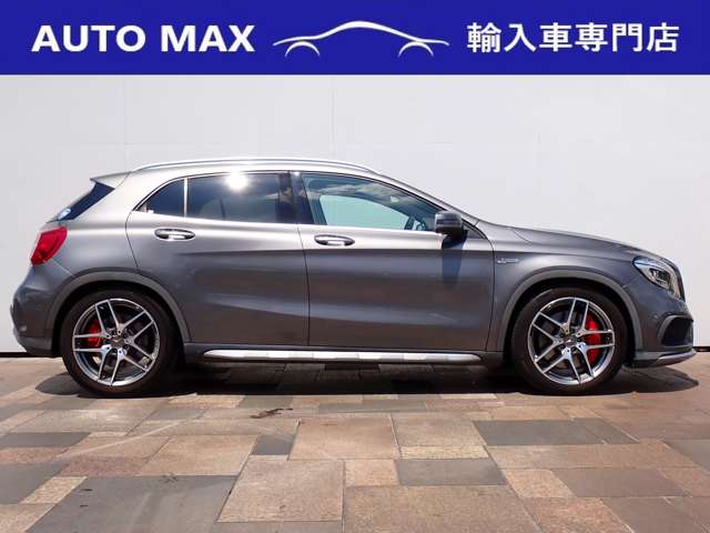 Mercedes-Benz GLA-Class 8