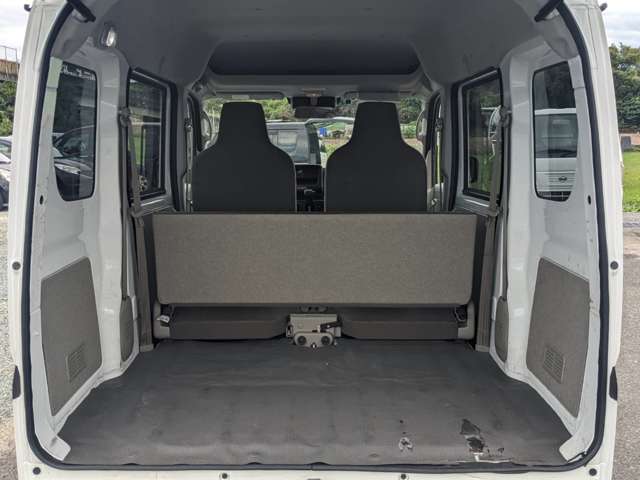 Suzuki Every 9