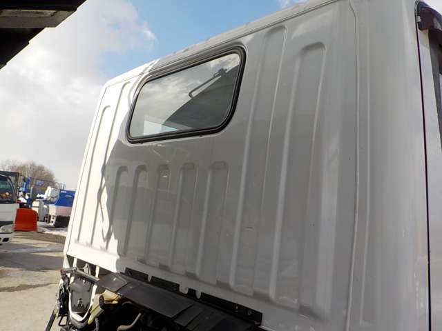 Mitsubishi Fuso Canter 10