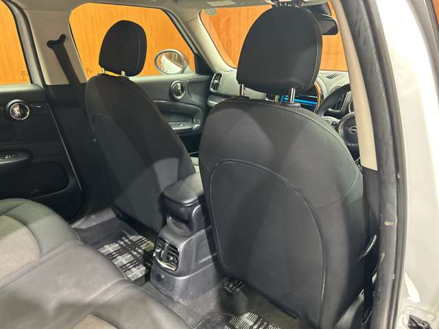 MINI Crossover 7