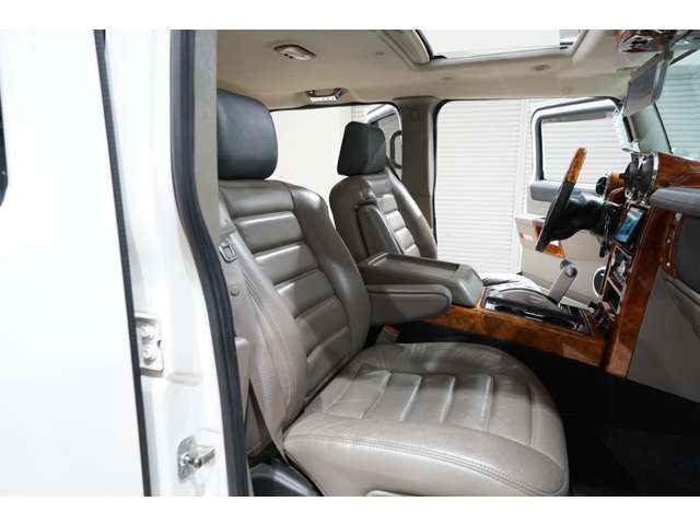 Hummer H2 12