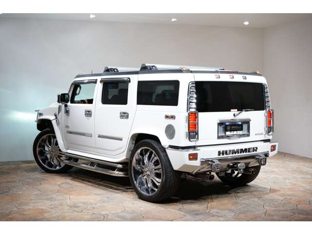 Hummer H2 8
