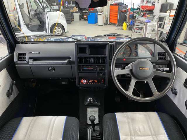 Suzuki Jimny 3