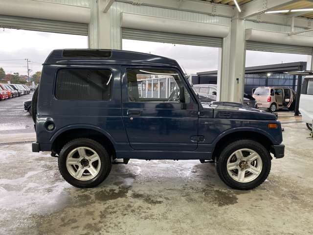 Suzuki Jimny 6