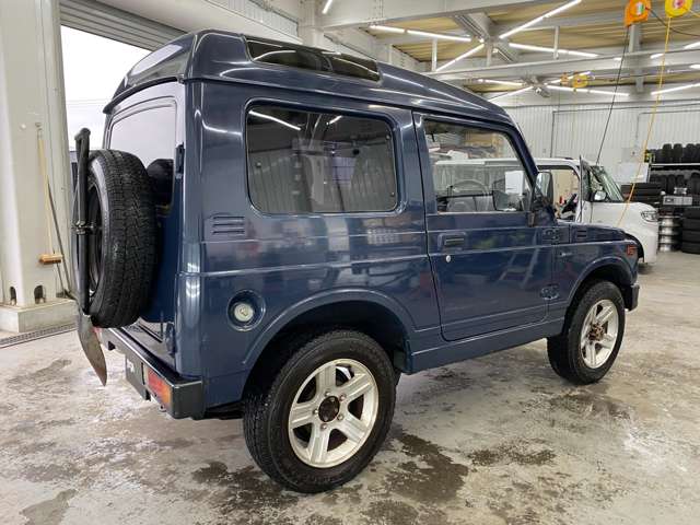 Suzuki Jimny 7