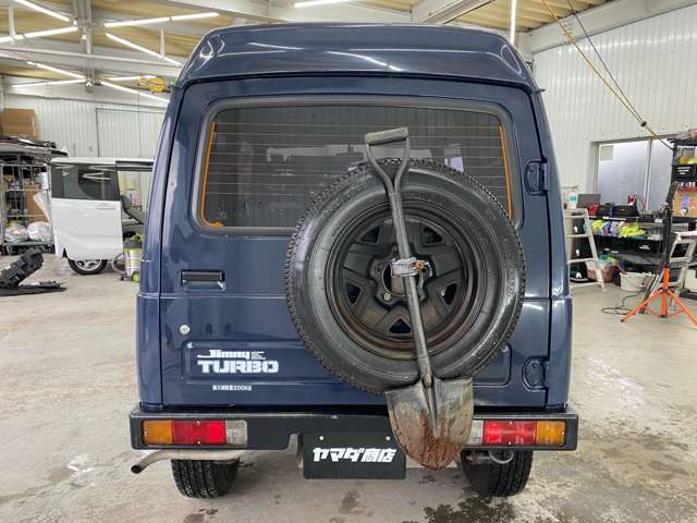Suzuki Jimny 8