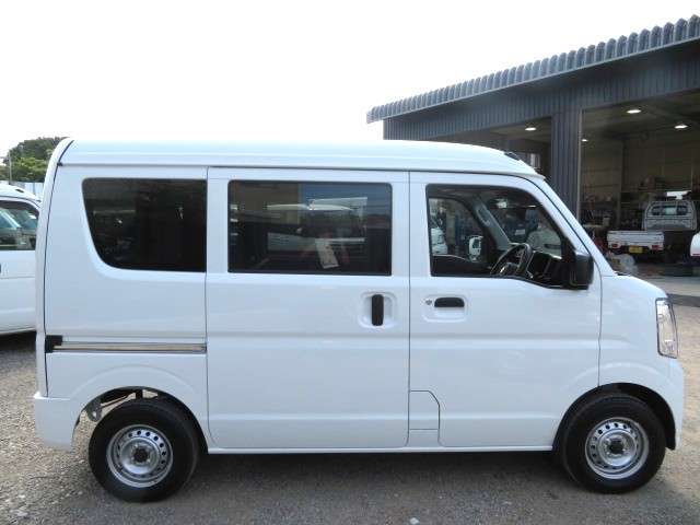 Suzuki Every 7