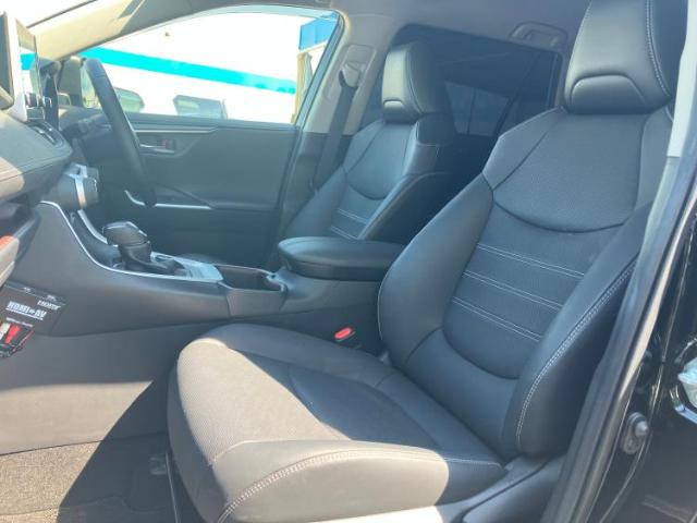 Toyota RAV4 8