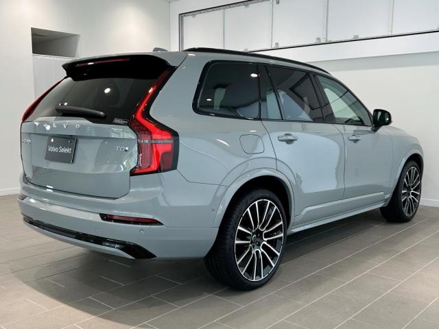 Volvo XC90 6