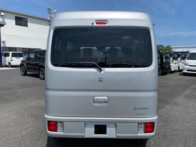 Suzuki Every 7