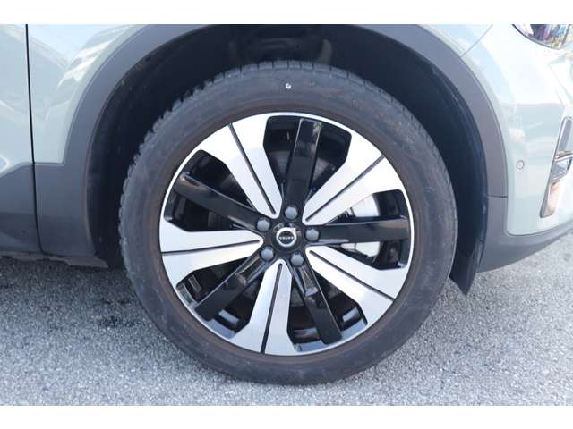 Volvo XC40リチャージ 12