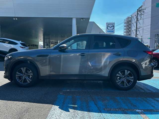 Mazda CX-60 8