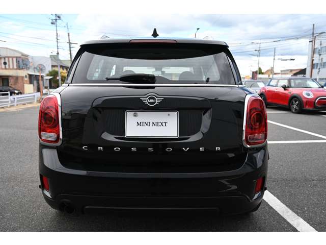 MINI Crossover 11