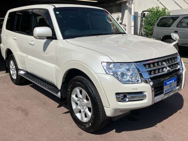 Mitsubishi Pajero 12