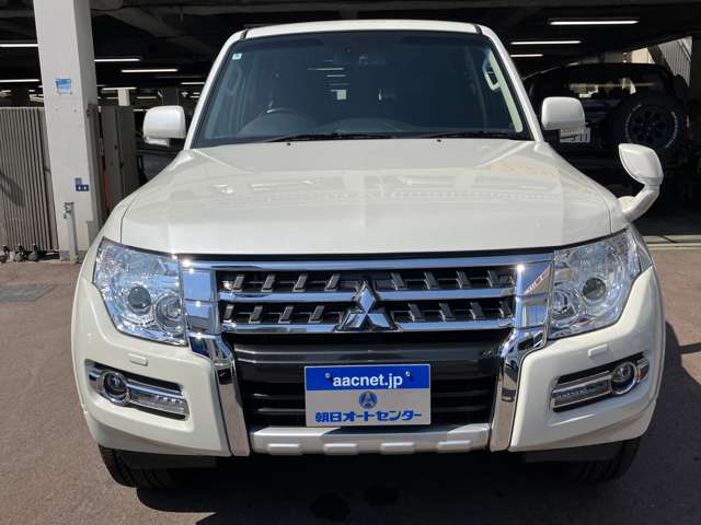 Mitsubishi Pajero 2