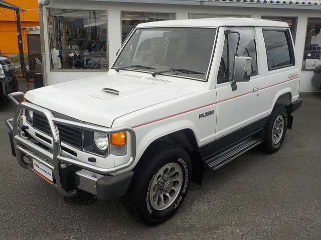Mitsubishi Pajero 4