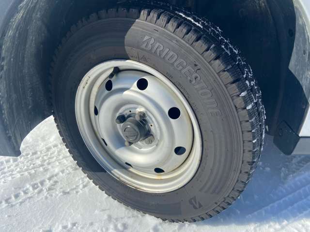Nissan NV150 AD 8