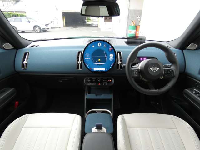 MINI Countryman 4