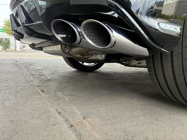 Lamborghini ウルス 5