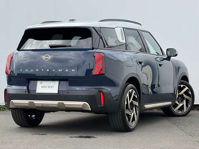 MINI Countryman 7
