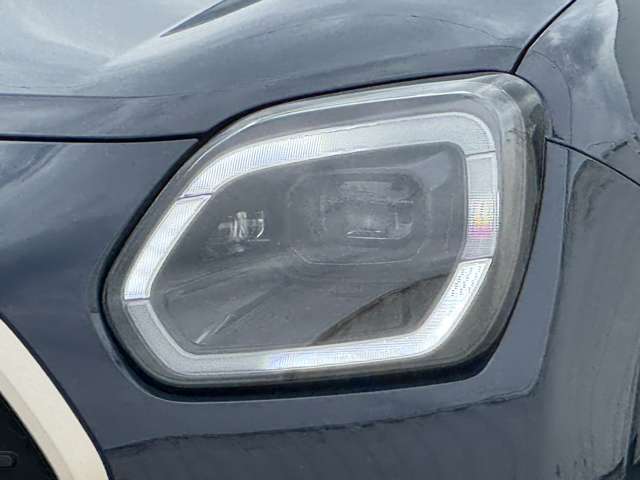 MINI Countryman 9