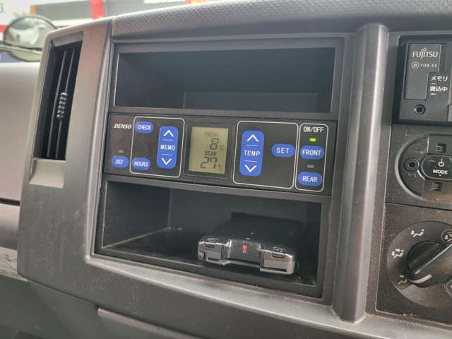 Isuzu Elf 4