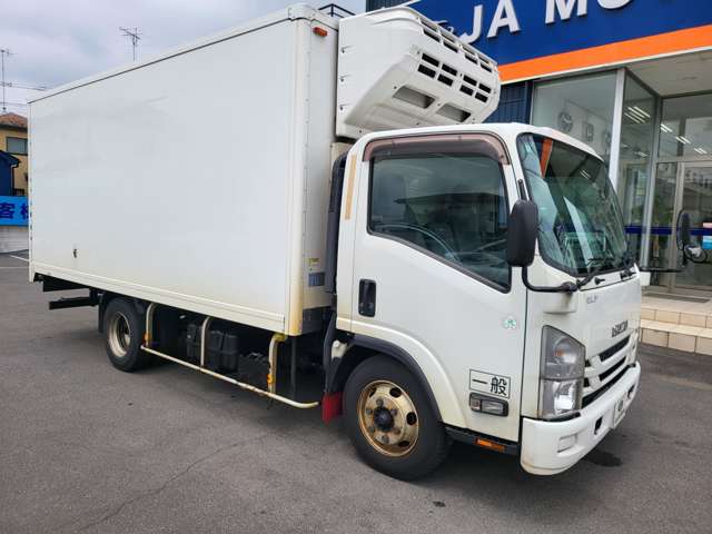 Isuzu Elf 6