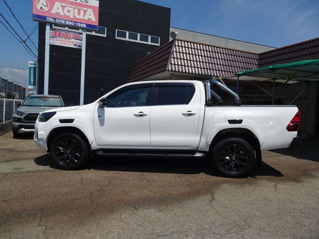 Toyota Hilux 11