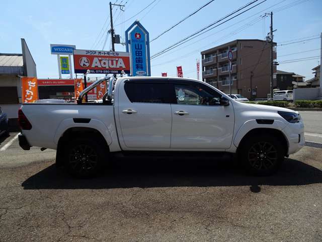 Toyota Hilux 10