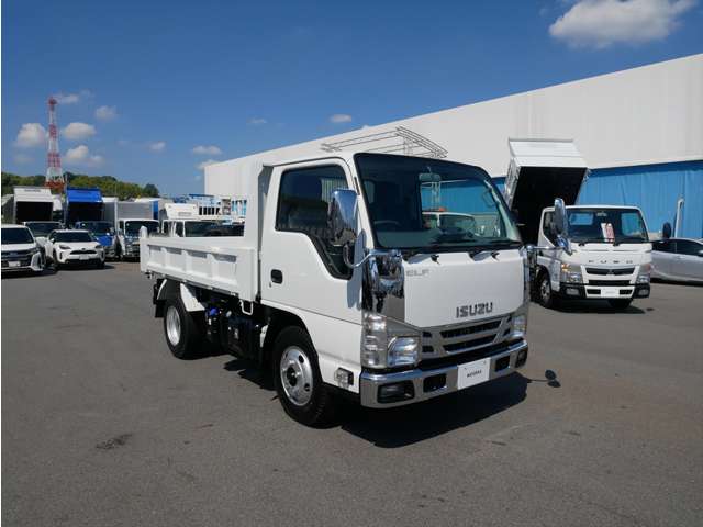 Isuzu Elf 11