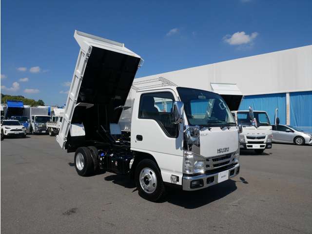 Isuzu Elf 4