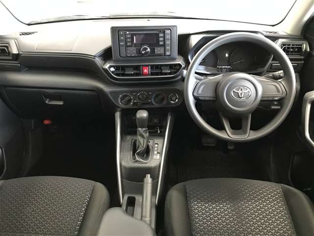 Toyota Raize 9
