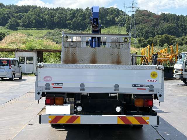 Isuzu Forward 6