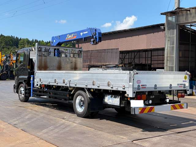Isuzu Forward 7