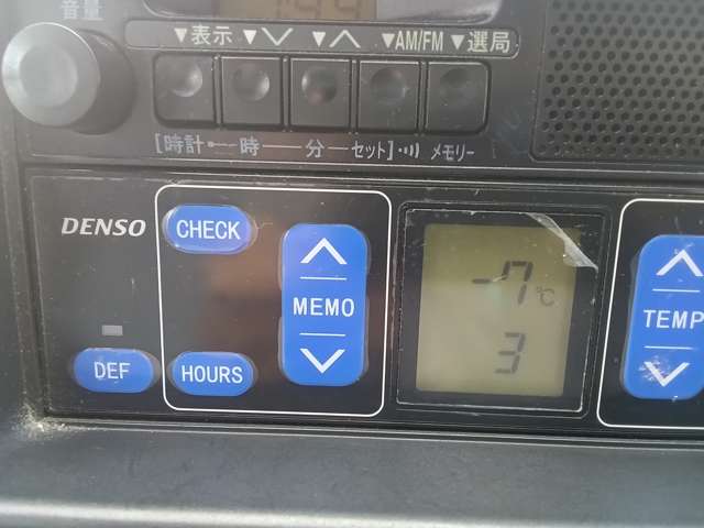 Daihatsu Hijet Cargo 11