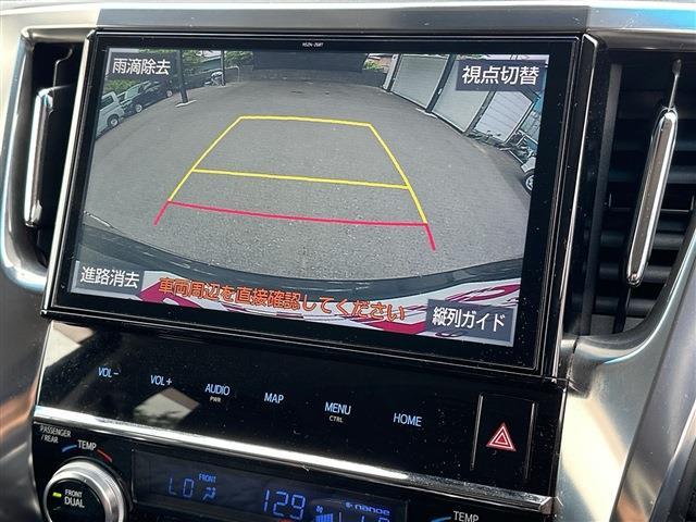 Toyota Alphard 6