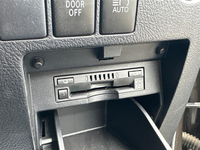 Toyota Alphard 8