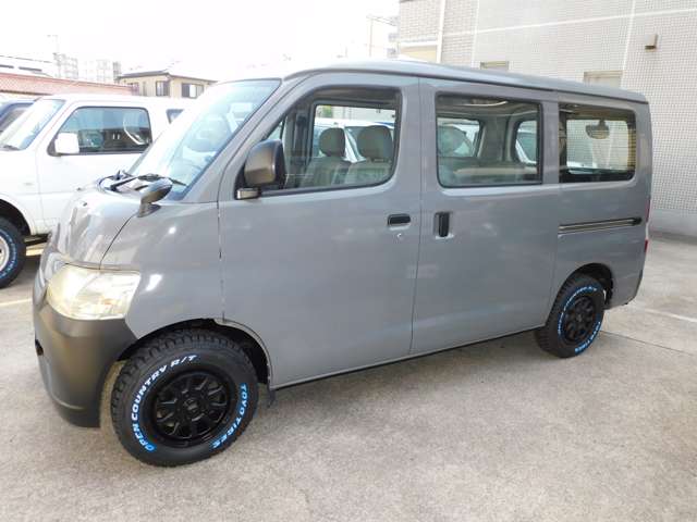 Toyota Town Ace Van 5