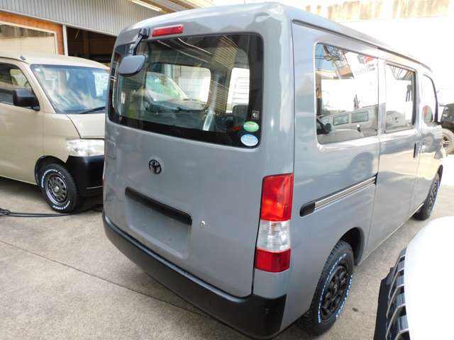 Toyota Town Ace Van 9