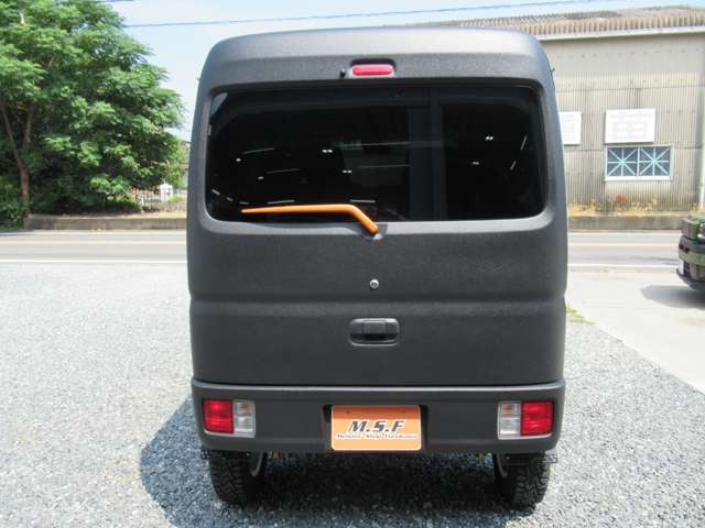 Suzuki Every 9