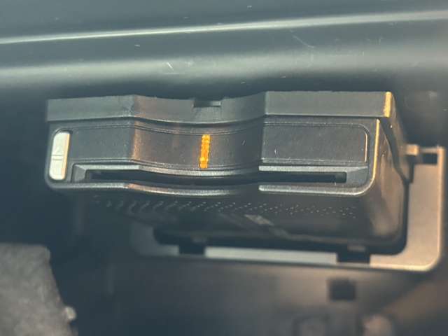 Mercedes-Benz GLA-Class 11