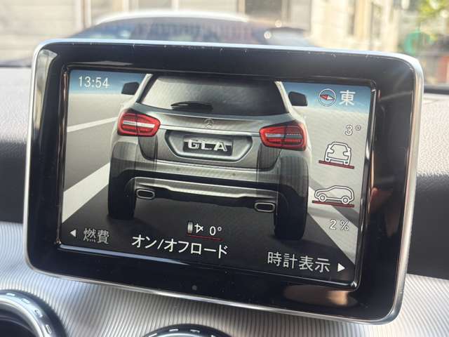 Mercedes-Benz GLA-Class 10
