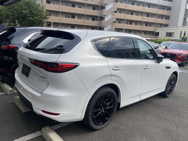 Mazda CX-60 4