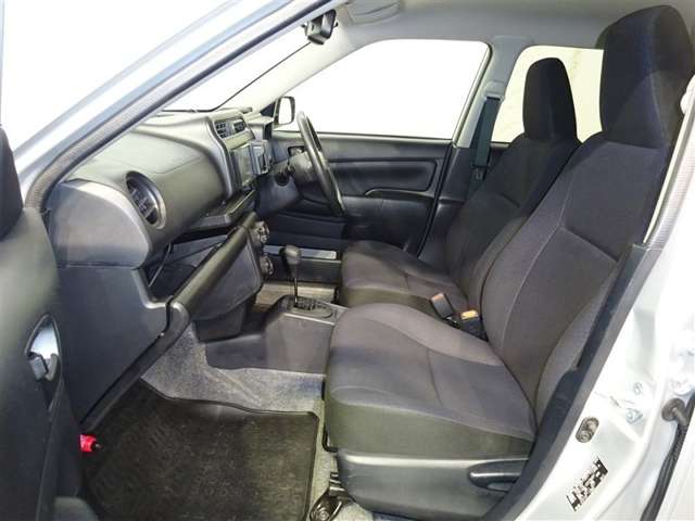 Toyota Probox Van 7