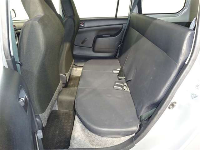 Toyota Probox Van 8