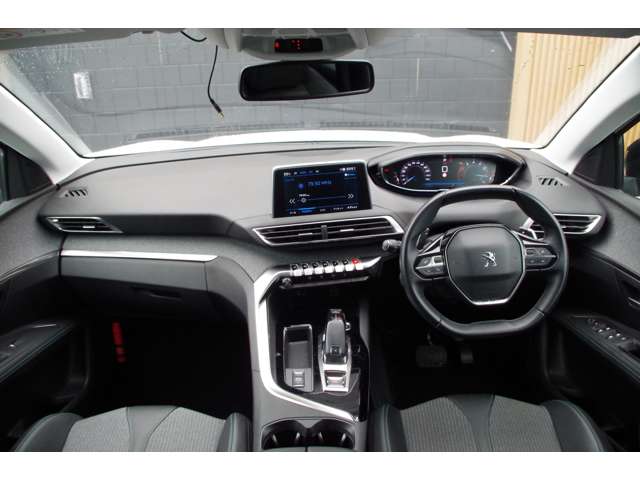 Peugeot 3008 5