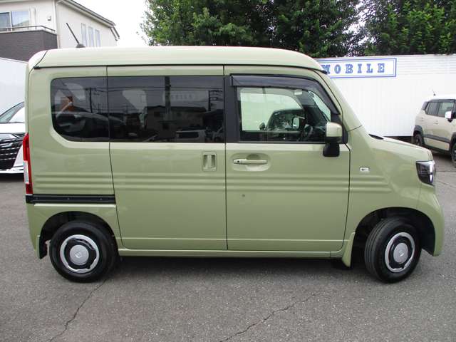 Honda N-VAN 10