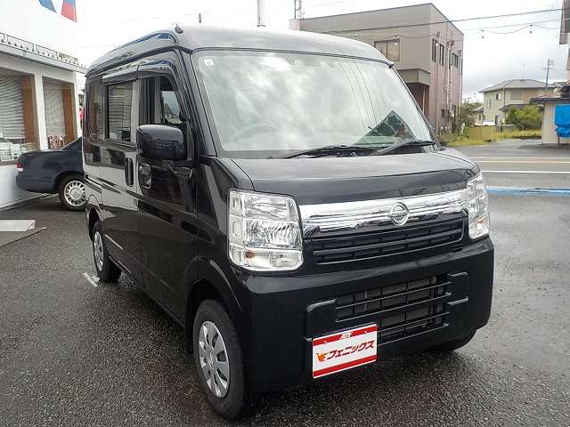 Nissan NV100 Clipper 6
