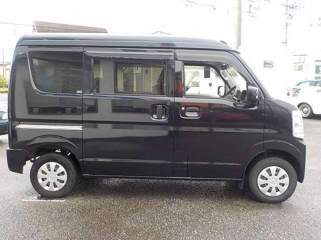Nissan NV100 Clipper 7